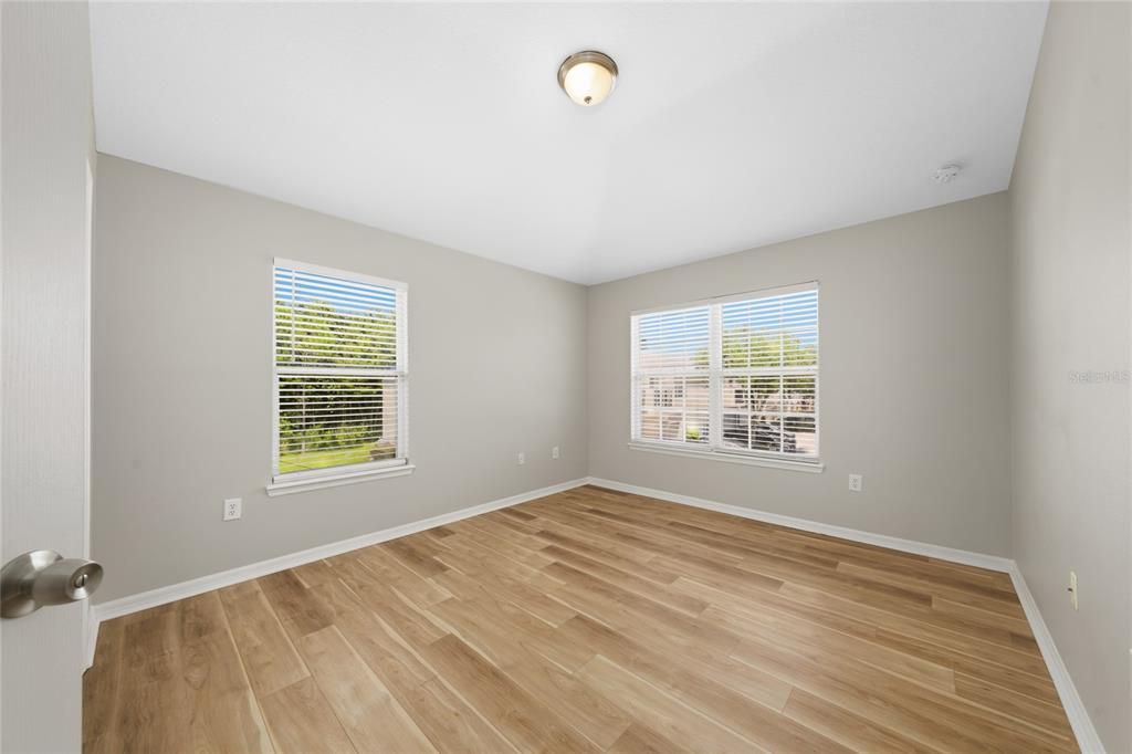 В аренду: $2,095 (2 спален, 2 ванн, 1200 Квадратных фут)
