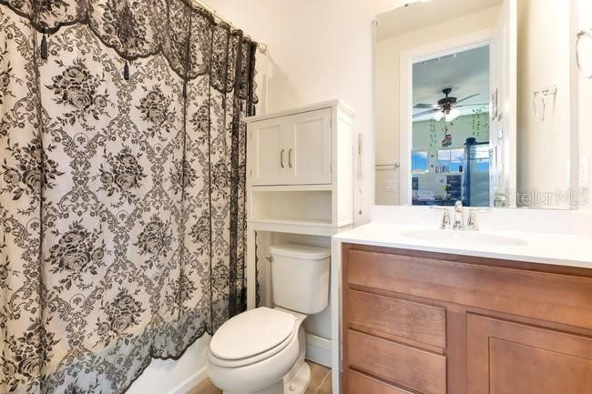 For Rent: $5,800 (5 beds, 4 baths, 3561 Square Feet)