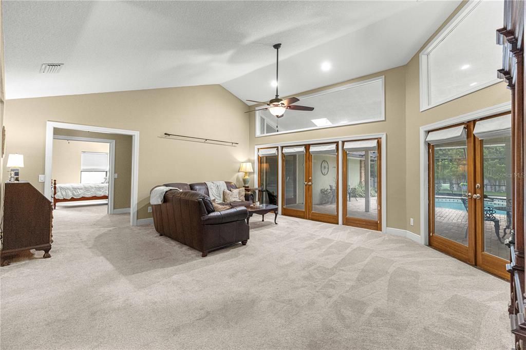 For Sale: $494,500 (3 beds, 2 baths, 2739 Square Feet)
