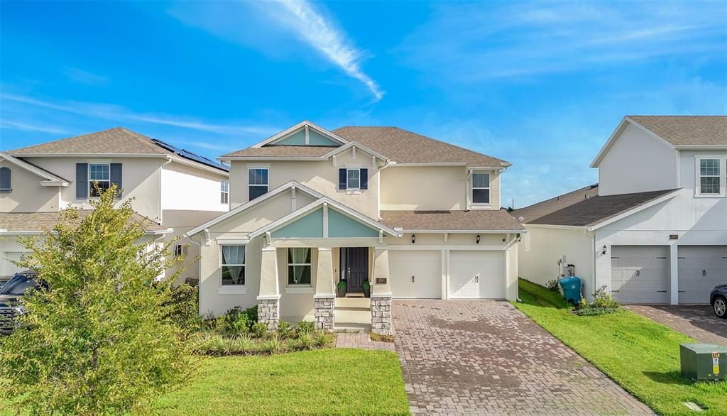 For Sale: $699,900 (4 beds, 3 baths, 2843 Square Feet)