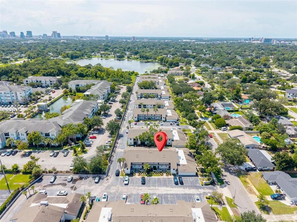 For Sale: $285,000 (2 beds, 2 baths, 890 Square Feet)