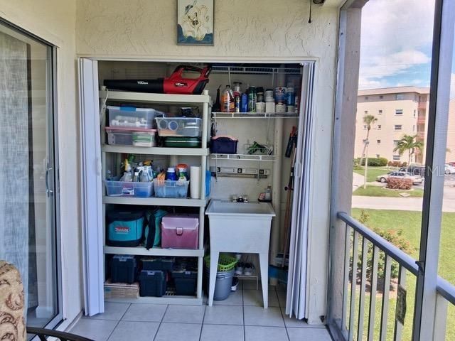 En Venta: $183,000 (2 camas, 2 baños, 1144 Pies cuadrados)