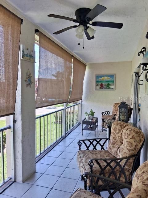 En Venta: $183,000 (2 camas, 2 baños, 1144 Pies cuadrados)