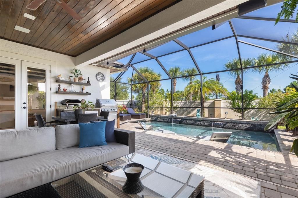 En Venta: $865,000 (3 camas, 2 baños, 2020 Pies cuadrados)