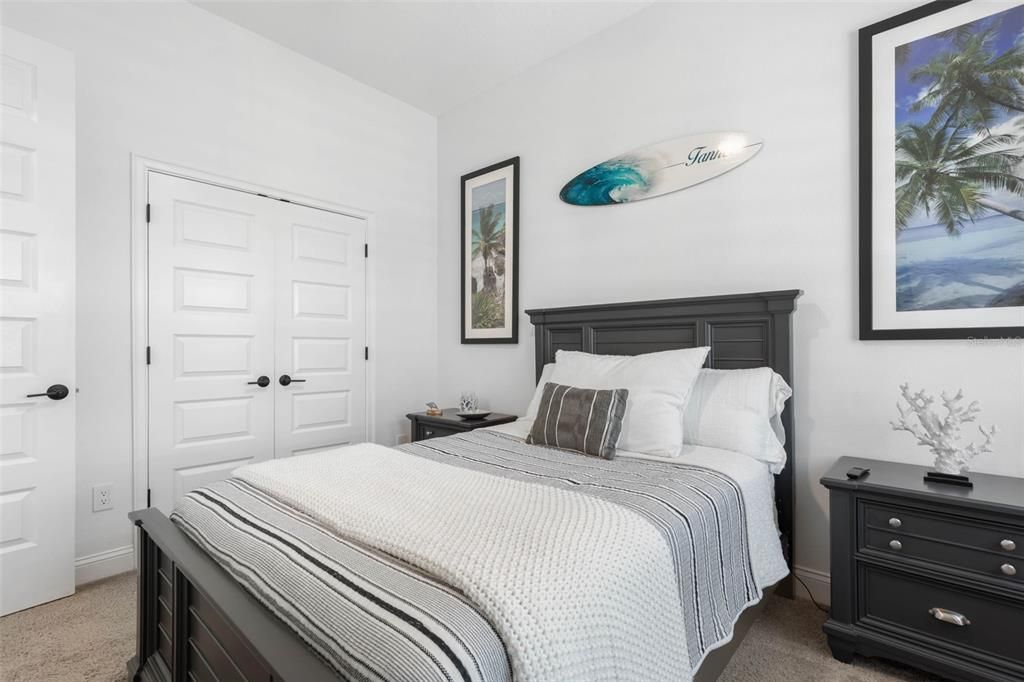 En Venta: $865,000 (3 camas, 2 baños, 2020 Pies cuadrados)