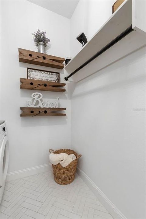 En Venta: $865,000 (3 camas, 2 baños, 2020 Pies cuadrados)