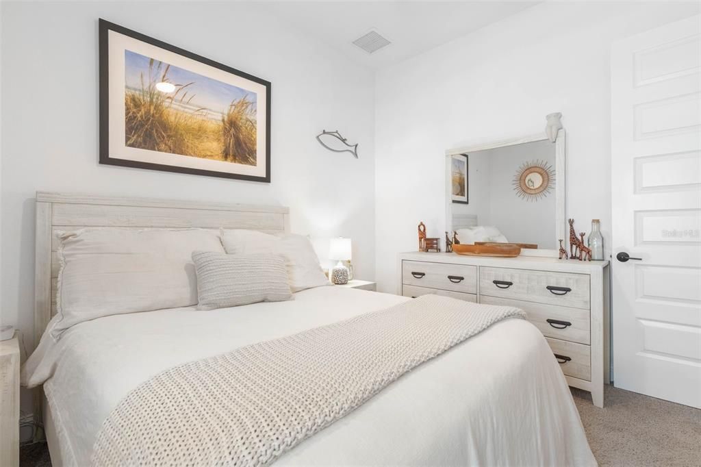 En Venta: $865,000 (3 camas, 2 baños, 2020 Pies cuadrados)
