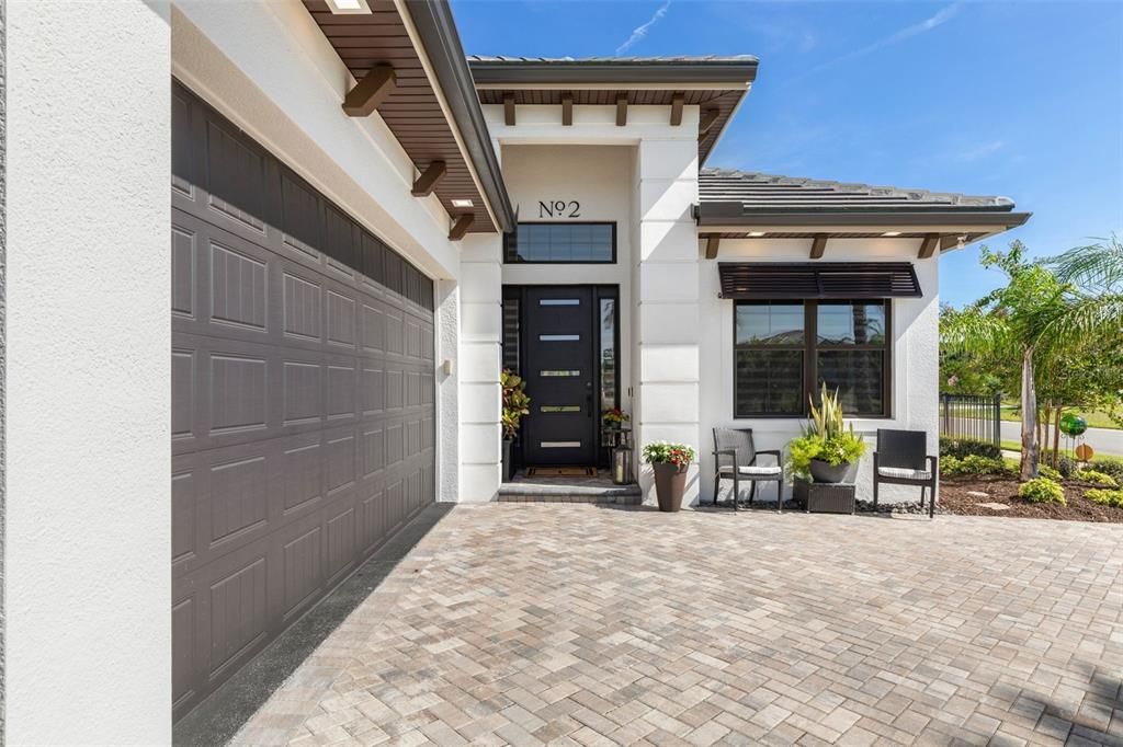 En Venta: $865,000 (3 camas, 2 baños, 2020 Pies cuadrados)