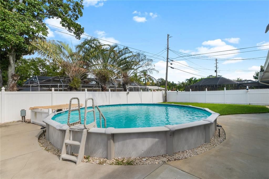 For Sale: $420,000 (3 beds, 2 baths, 1280 Square Feet)