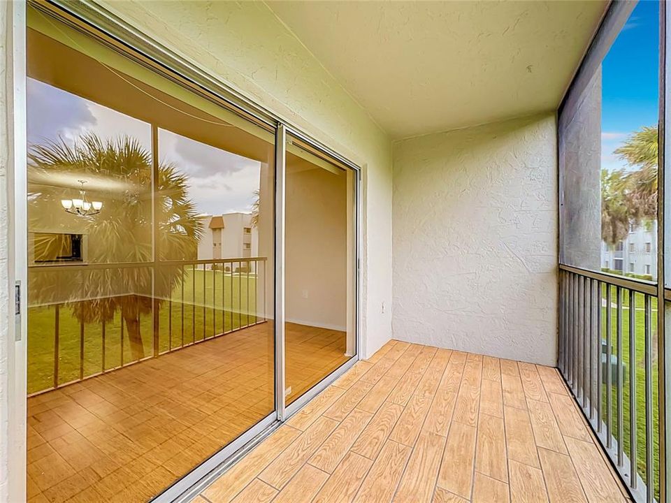 En Venta: $159,000 (2 camas, 2 baños, 906 Pies cuadrados)