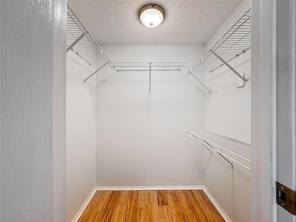 En Venta: $159,000 (2 camas, 2 baños, 906 Pies cuadrados)