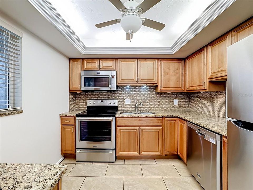 En Venta: $159,000 (2 camas, 2 baños, 906 Pies cuadrados)