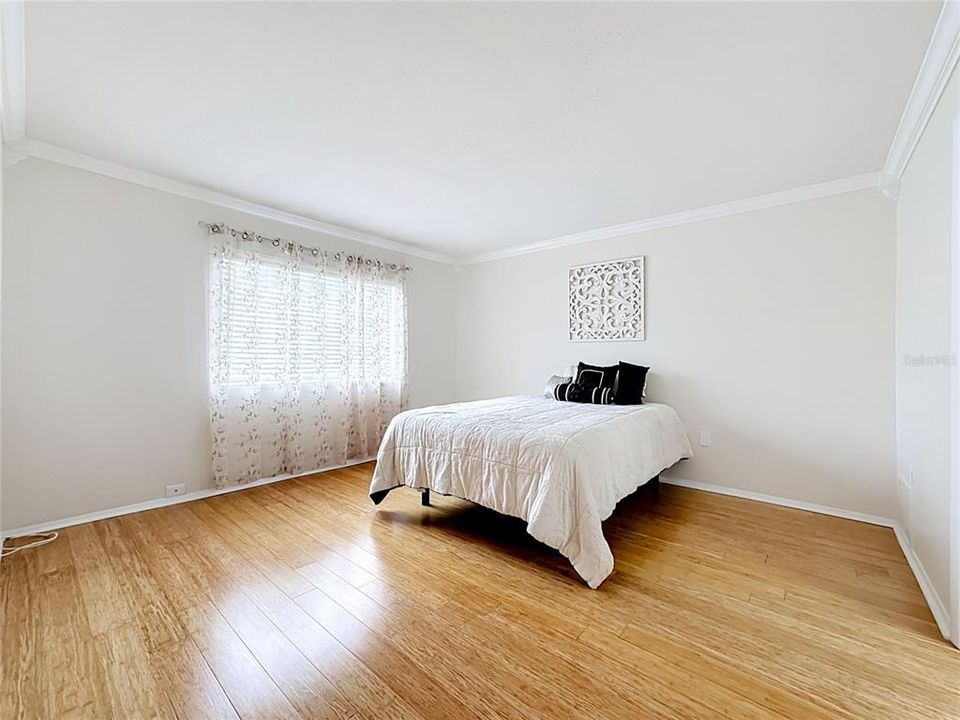 En Venta: $159,000 (2 camas, 2 baños, 906 Pies cuadrados)