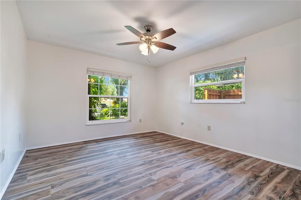 En Venta: $489,900 (3 camas, 2 baños, 1796 Pies cuadrados)