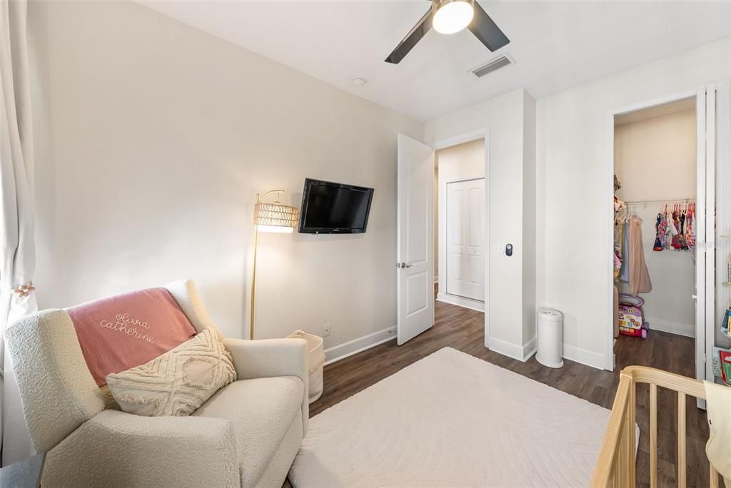 Activo con contrato: $625,000 (3 camas, 2 baños, 1914 Pies cuadrados)