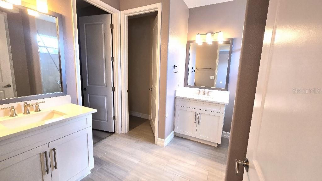For Sale: $385,500 (3 beds, 2 baths, 1830 Square Feet)