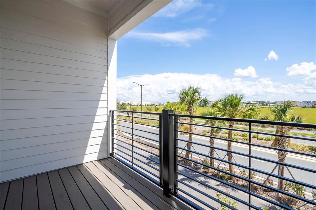 For Rent: $3,150 (3 beds, 3 baths, 2037 Square Feet)