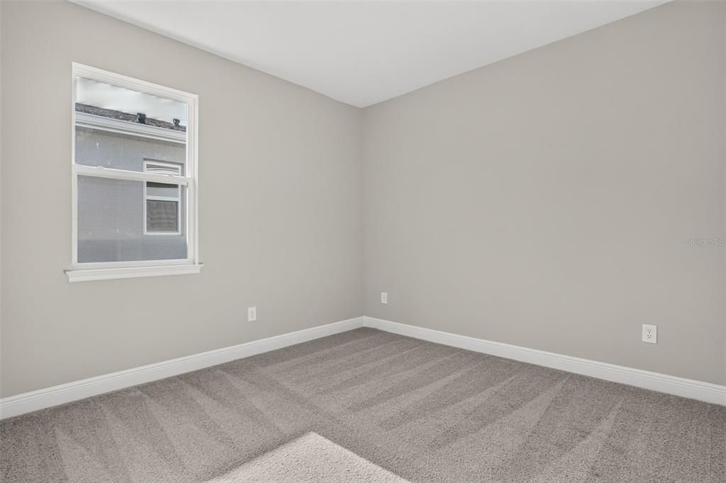 For Sale: $408,220 (3 beds, 2 baths, 1894 Square Feet)
