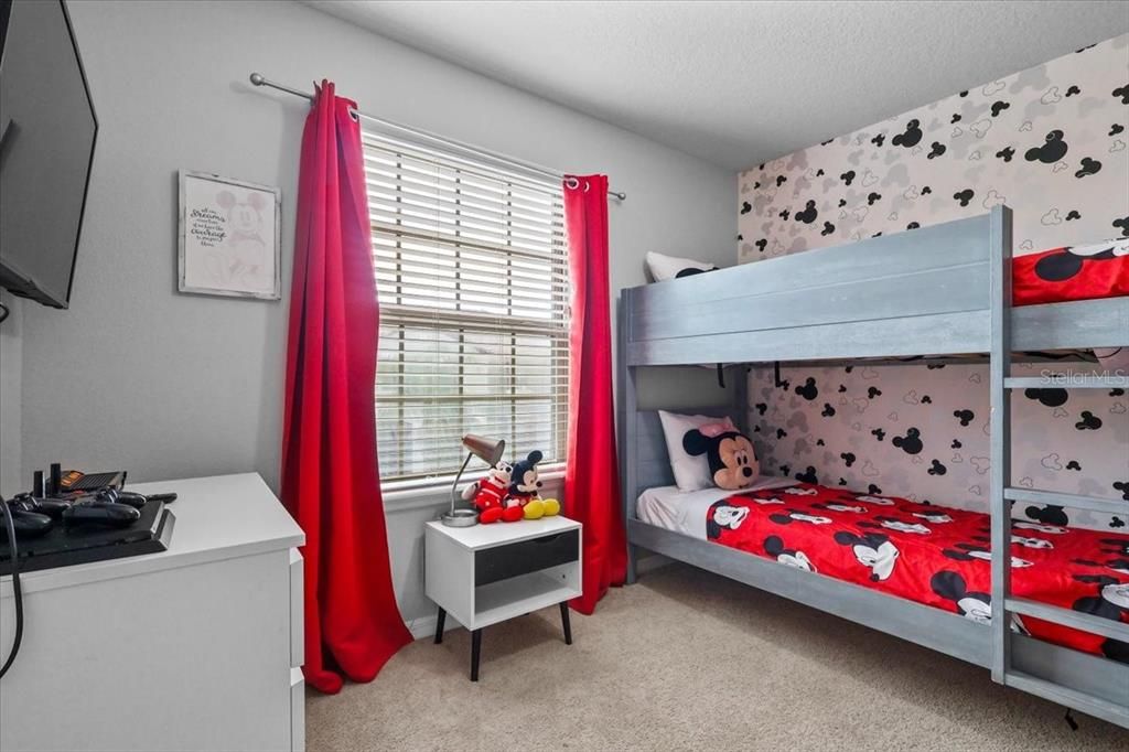 For Rent: $3,100 (5 beds, 4 baths, 2076 Square Feet)