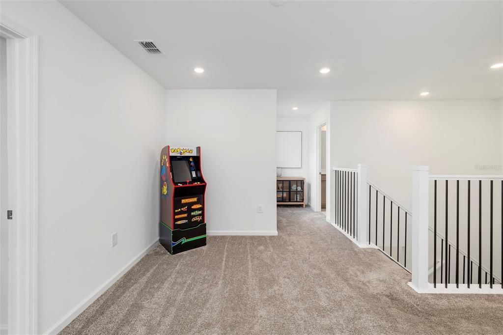 For Sale: $734,900 (5 beds, 3 baths, 2616 Square Feet)