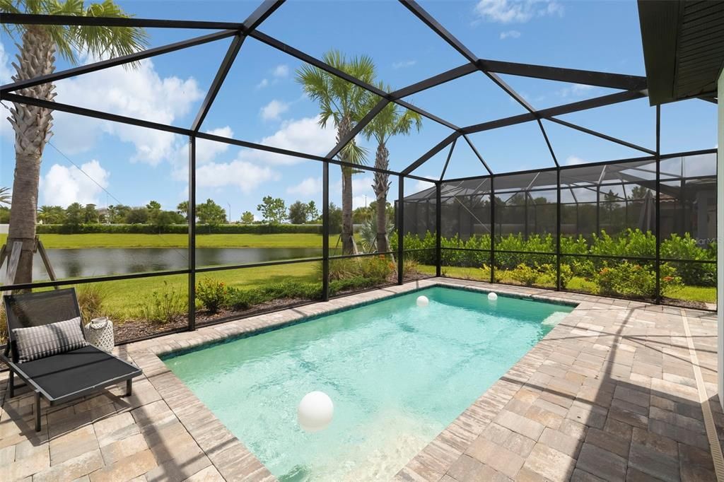 For Sale: $734,900 (5 beds, 3 baths, 2616 Square Feet)