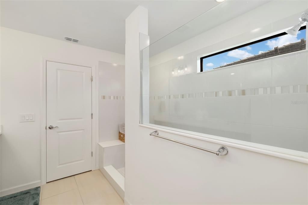 For Sale: $734,900 (5 beds, 3 baths, 2616 Square Feet)