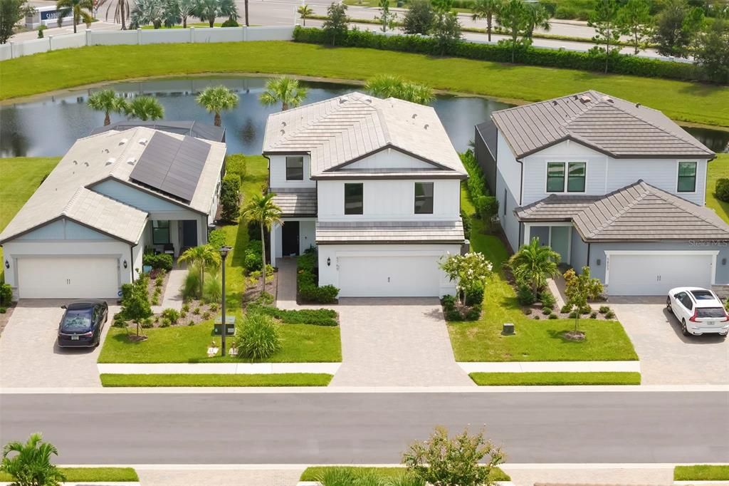 For Sale: $734,900 (5 beds, 3 baths, 2616 Square Feet)