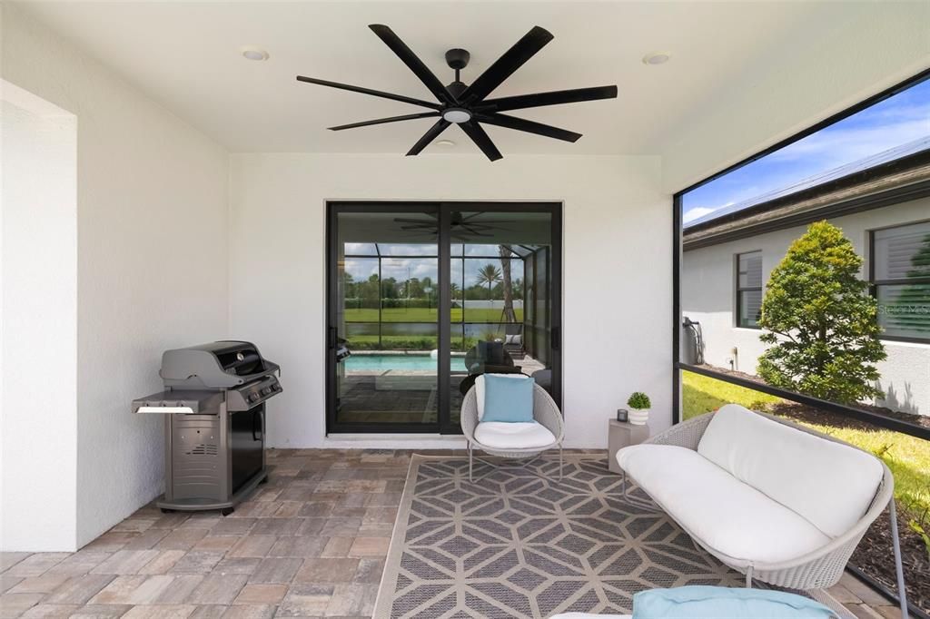 For Sale: $734,900 (5 beds, 3 baths, 2616 Square Feet)