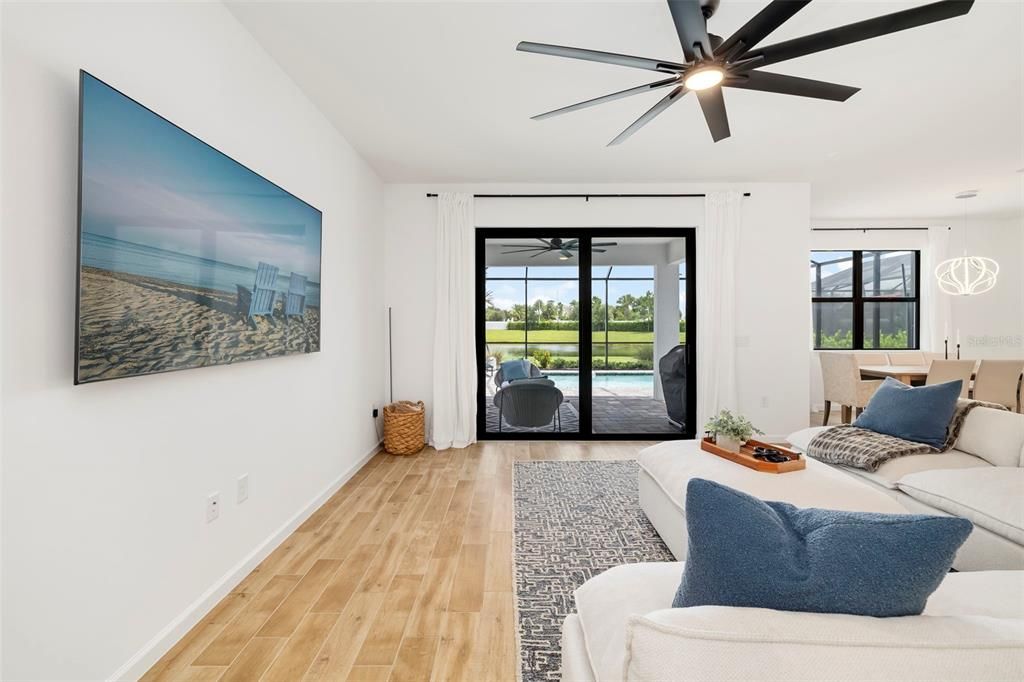 For Sale: $734,900 (5 beds, 3 baths, 2616 Square Feet)