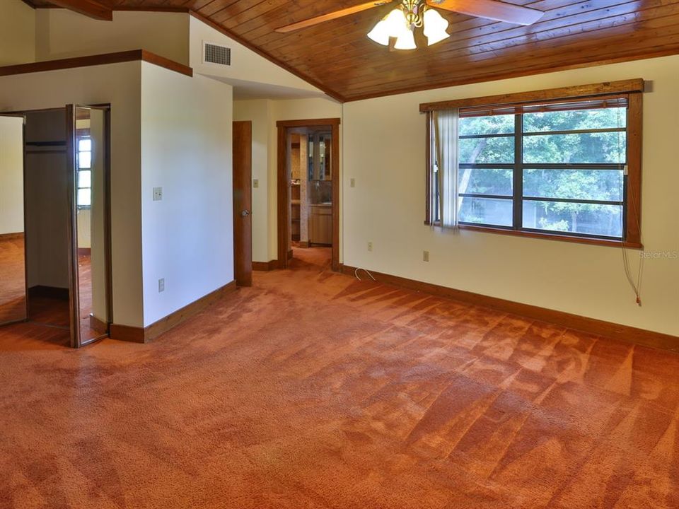 En Venta: $395,000 (3 camas, 2 baños, 1792 Pies cuadrados)
