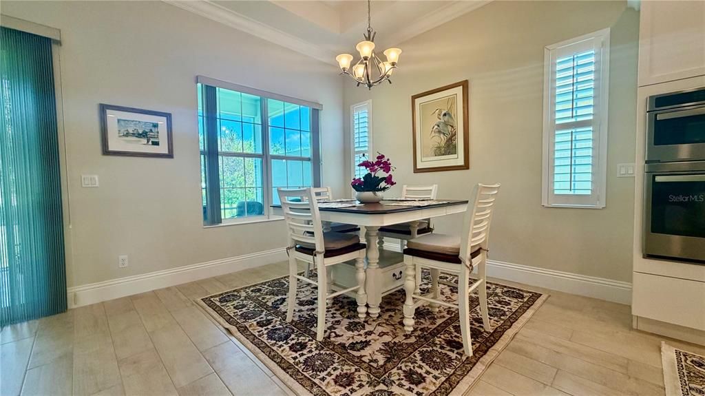 For Sale: $779,500 (3 beds, 2 baths, 1958 Square Feet)