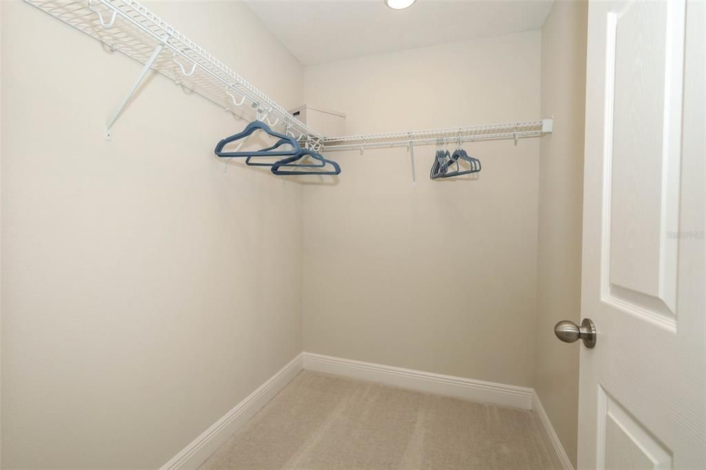 En Venta: $749,900 (6 camas, 4 baños, 4799 Pies cuadrados)