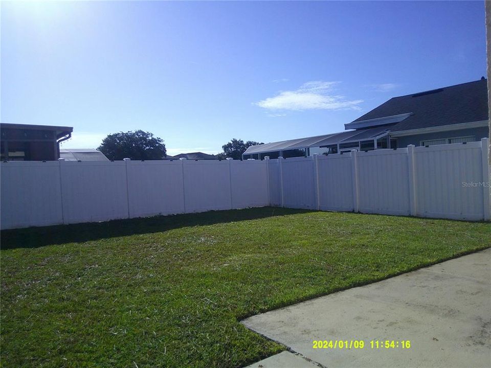 For Rent: $1,995 (3 beds, 2 baths, 1392 Square Feet)