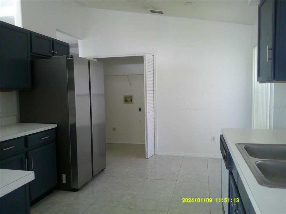 For Rent: $1,995 (3 beds, 2 baths, 1392 Square Feet)