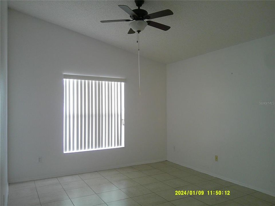 For Rent: $1,995 (3 beds, 2 baths, 1392 Square Feet)