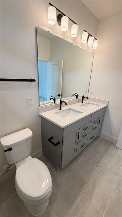 En Renta: $3,350 (4 camas, 3 baños, 1846 Pies cuadrados)