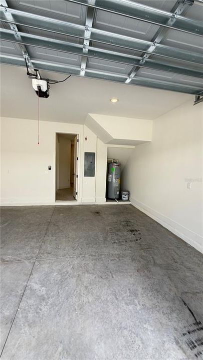 En Renta: $3,350 (4 camas, 3 baños, 1846 Pies cuadrados)