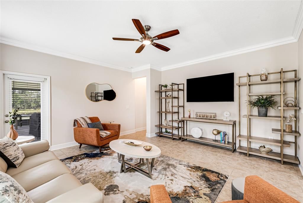 En Venta: $495,000 (3 camas, 2 baños, 2056 Pies cuadrados)
