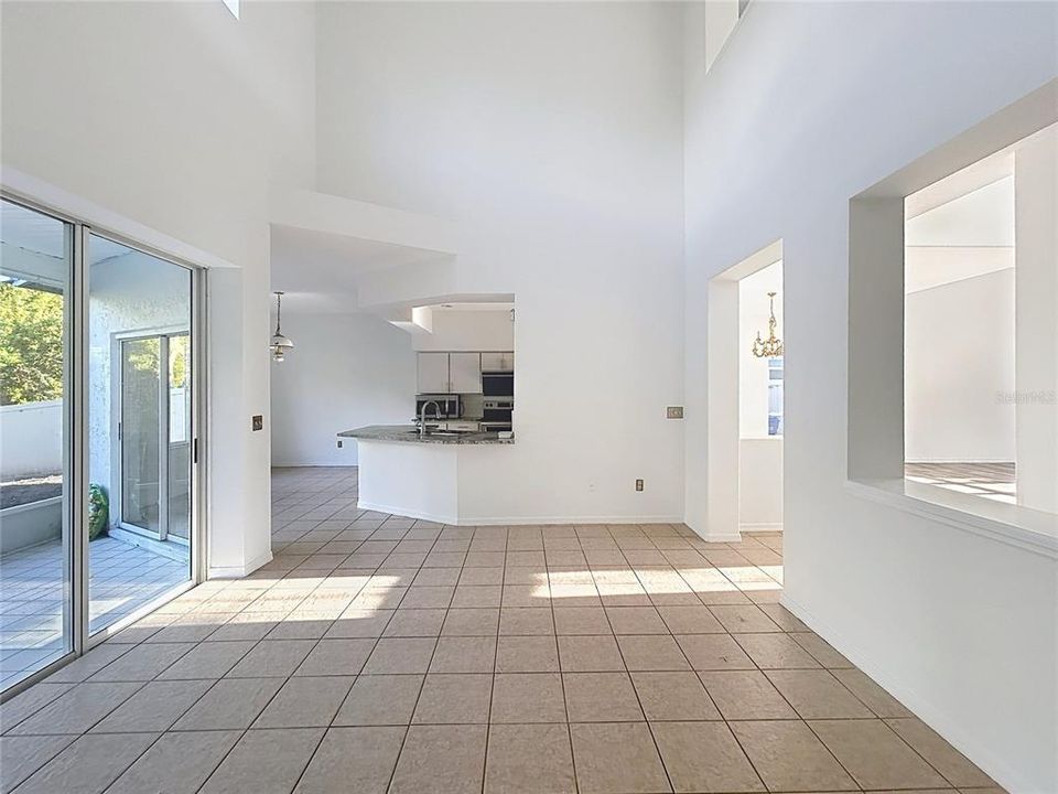 For Sale: $499,900 (4 beds, 2 baths, 2698 Square Feet)