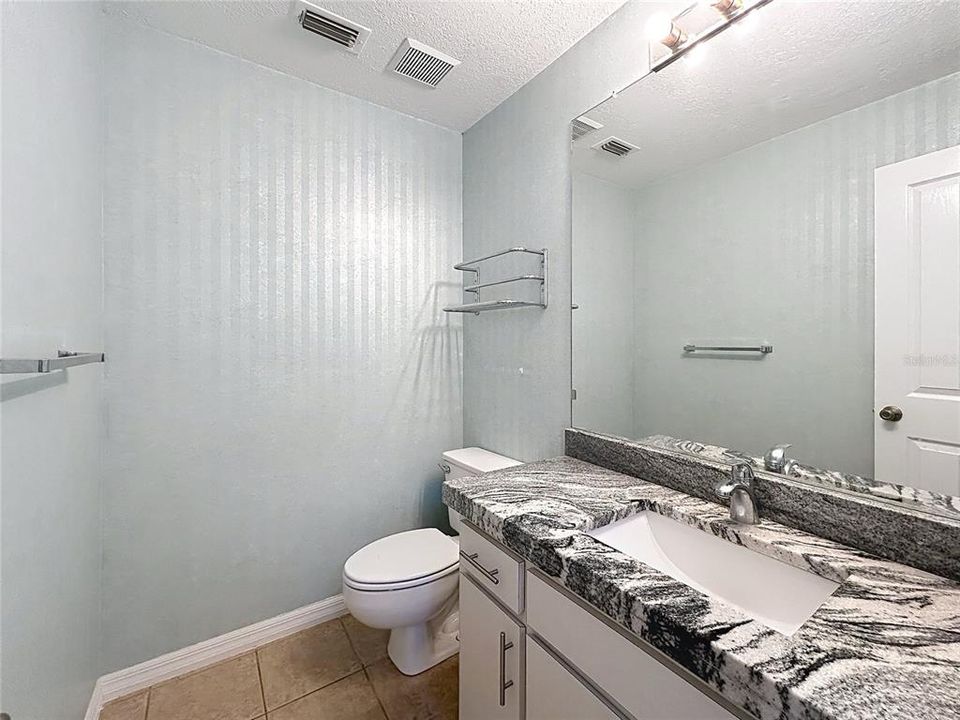 For Sale: $499,900 (4 beds, 2 baths, 2698 Square Feet)
