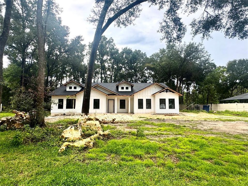 En Venta: $650,000 (3 camas, 3 baños, 2306 Pies cuadrados)