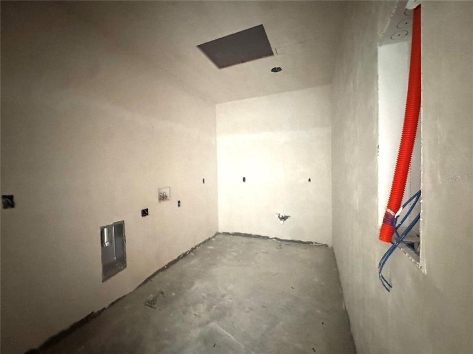En Venta: $650,000 (3 camas, 3 baños, 2306 Pies cuadrados)
