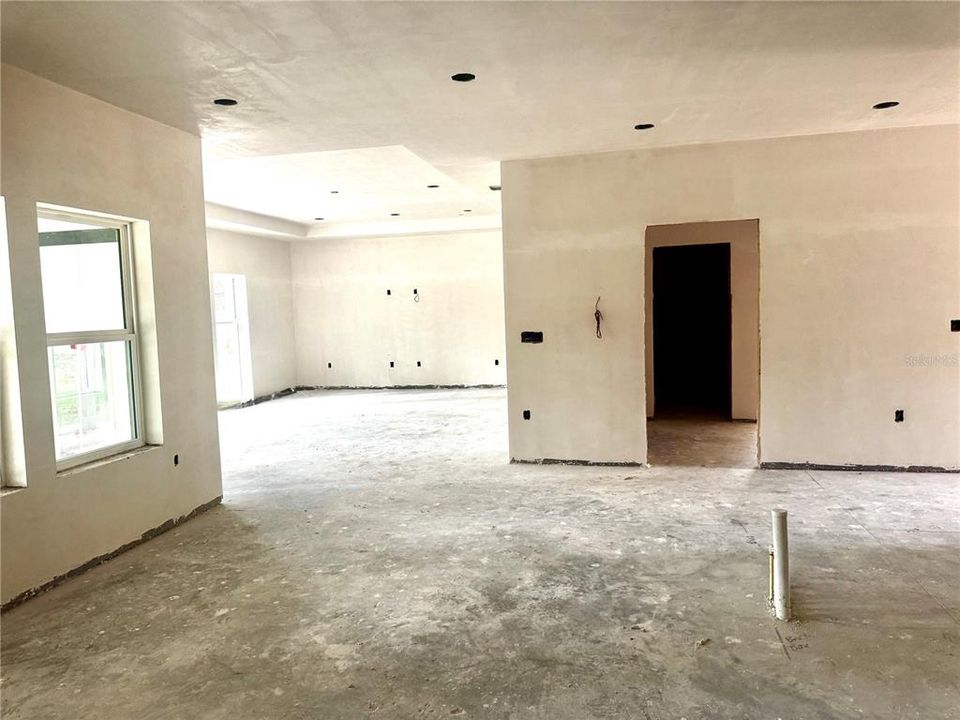 En Venta: $650,000 (3 camas, 3 baños, 2306 Pies cuadrados)