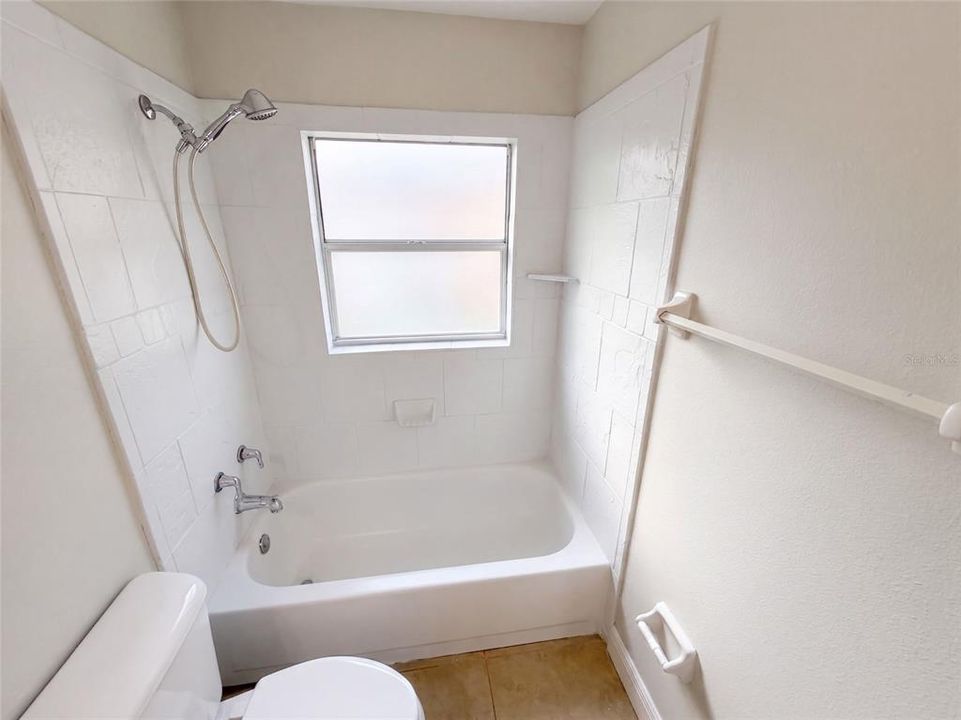 For Sale: $351,000 (3 beds, 2 baths, 1730 Square Feet)
