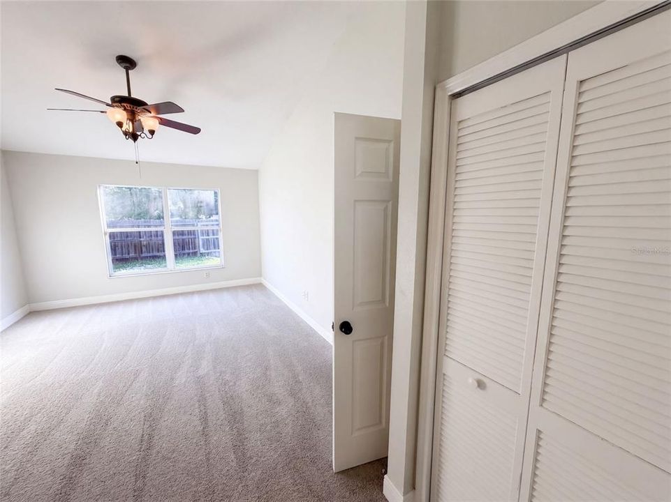 For Sale: $351,000 (3 beds, 2 baths, 1730 Square Feet)