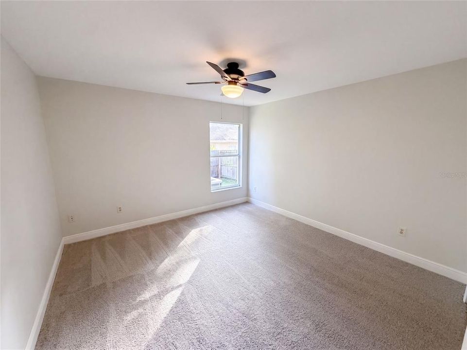 For Sale: $351,000 (3 beds, 2 baths, 1730 Square Feet)