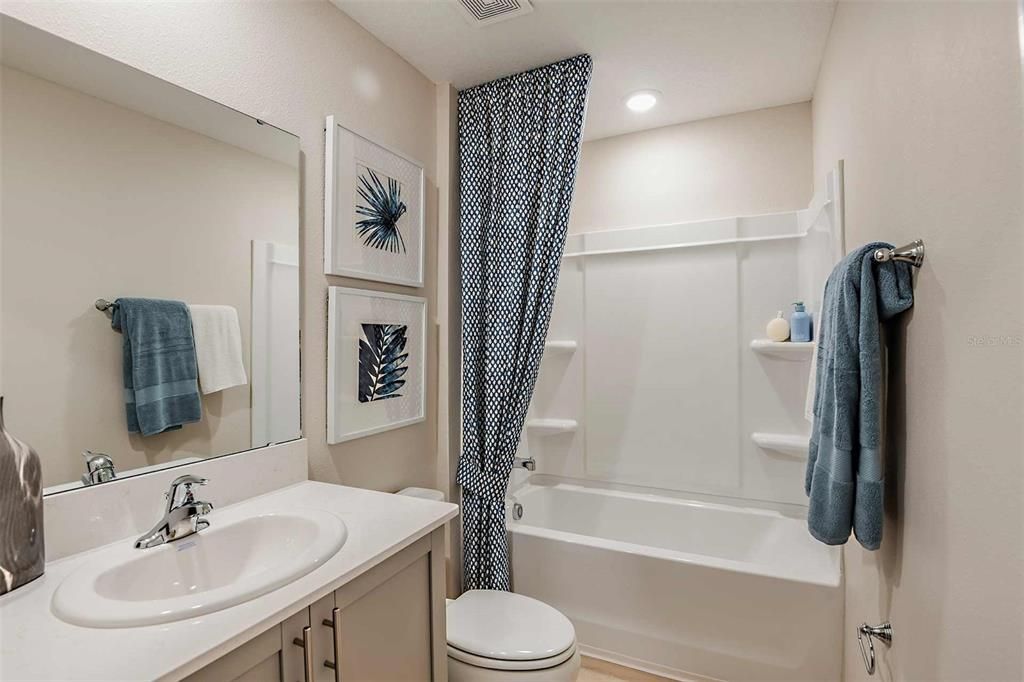 For Sale: $319,990 (3 beds, 2 baths, 1534 Square Feet)