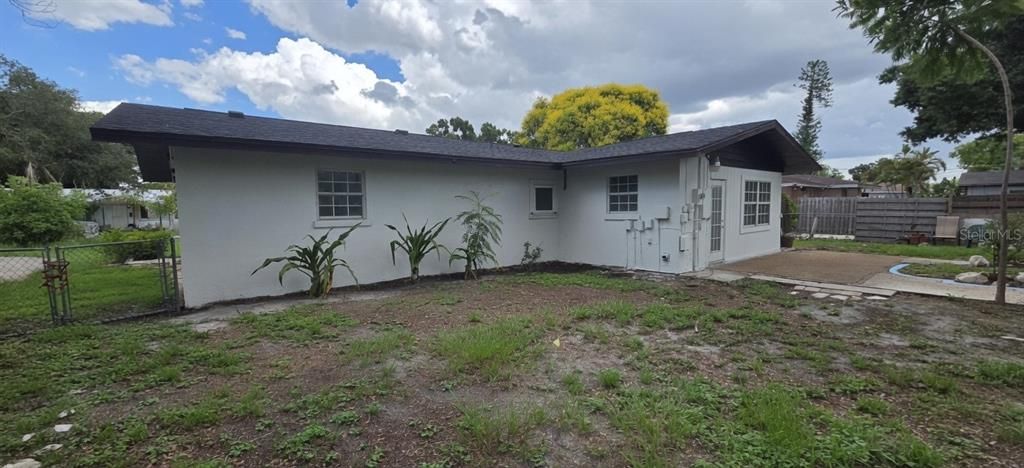 En Venta: $450,000 (3 camas, 2 baños, 1452 Pies cuadrados)