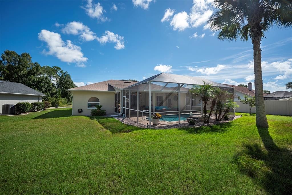 Activo con contrato: $419,000 (3 camas, 2 baños, 1913 Pies cuadrados)