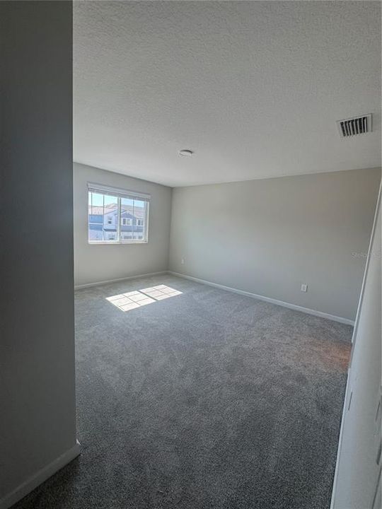 En Renta: $2,450 (3 camas, 2 baños, 1654 Pies cuadrados)